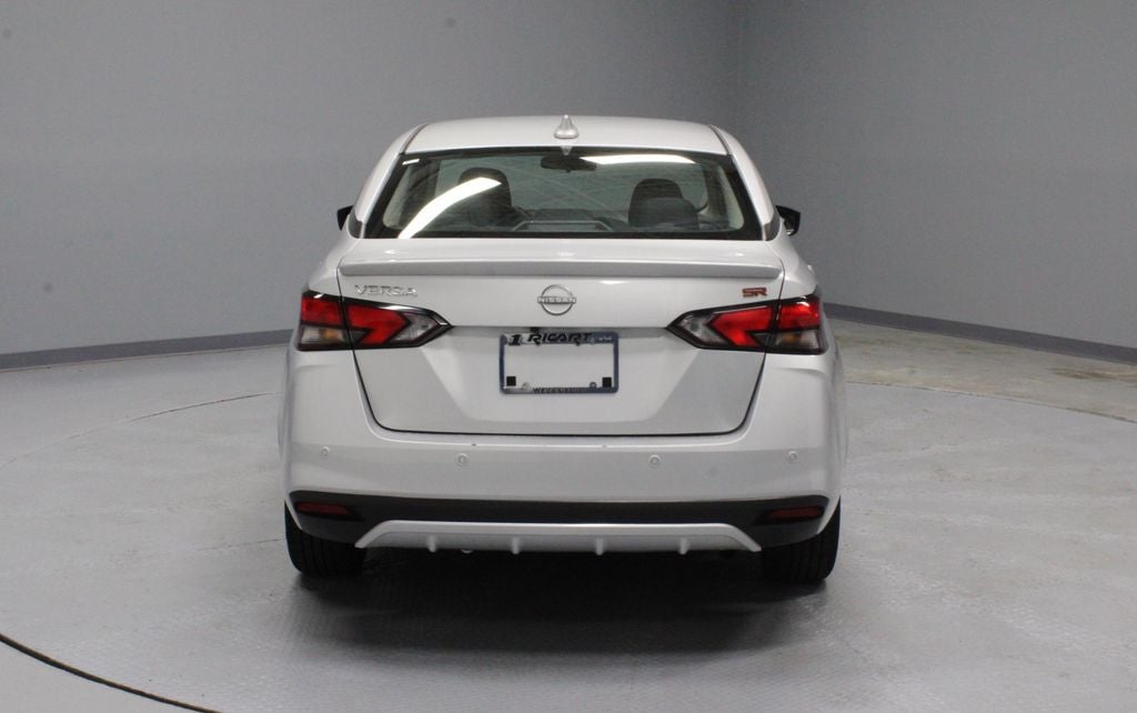 2024 Nissan Versa 1.6 SR