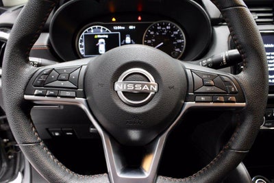 2024 Nissan Versa 1.6 SR