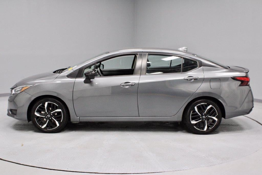 2024 Nissan Versa 1.6 SR