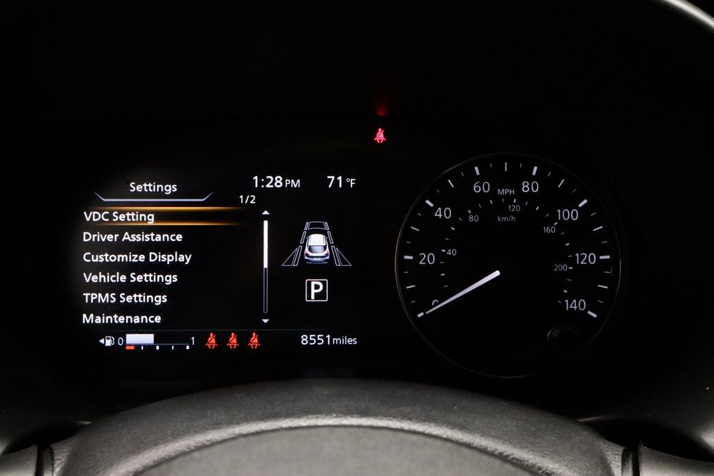 2024 Nissan Kicks SR