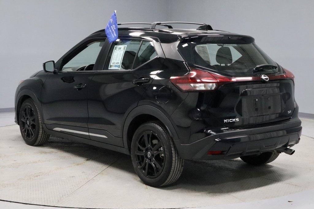 2023 Nissan Kicks SR
