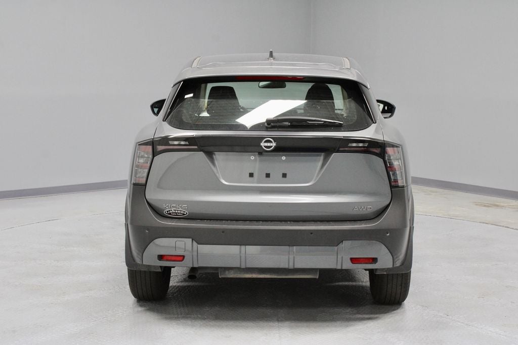 2025 Nissan Kicks S