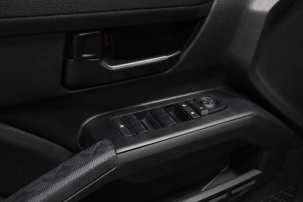 2025 Toyota Tacoma 4WD SR5