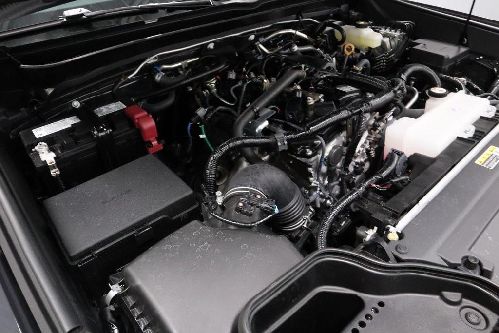 2025 Toyota Tacoma 4WD SR5