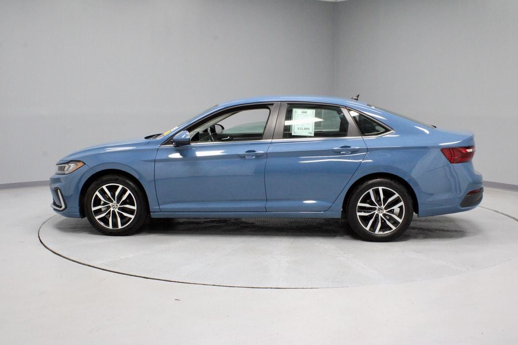2025 Volkswagen Jetta 1.5T SE
