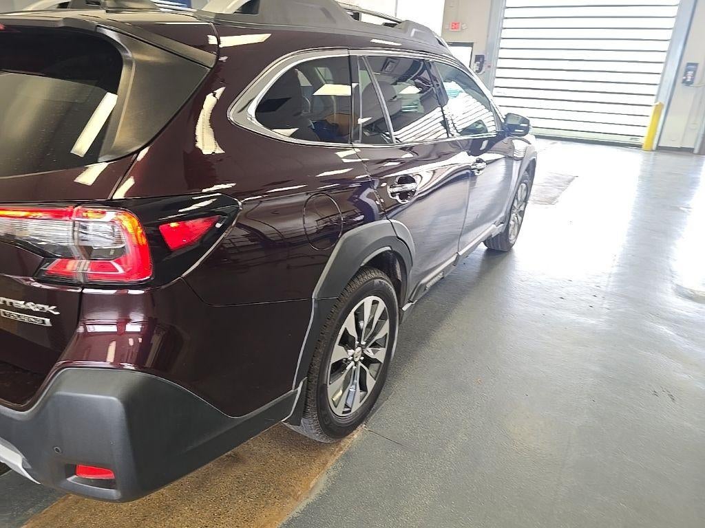 2023 Subaru Outback Touring