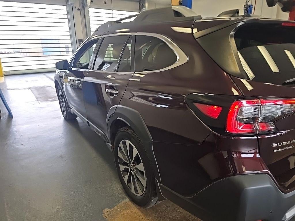 2023 Subaru Outback Touring