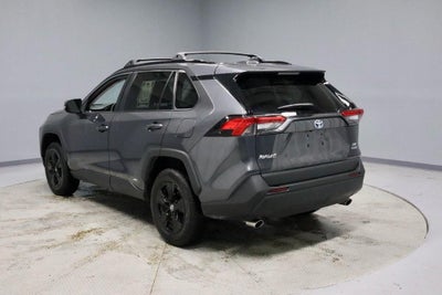 2022 Toyota RAV4 XLE
