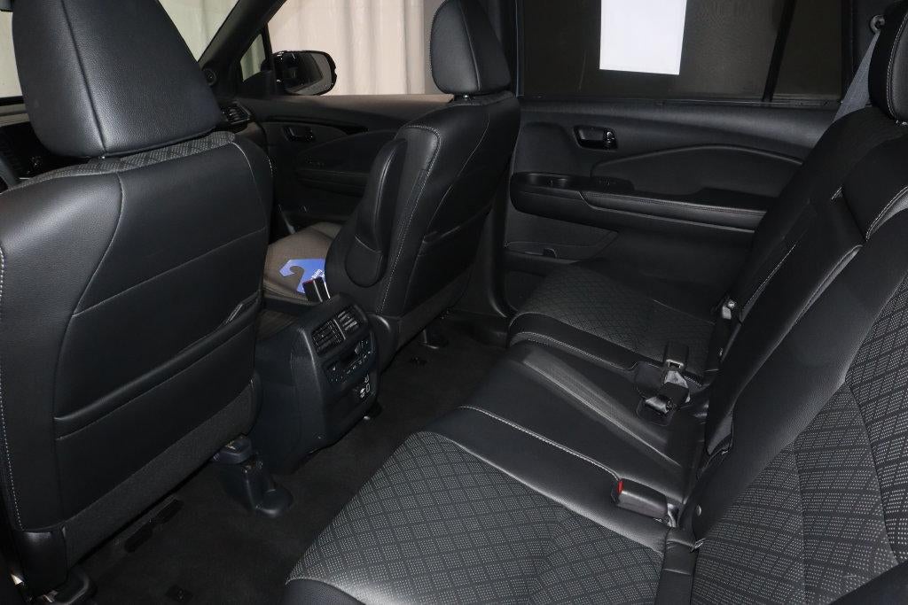 2023 Honda Passport Elite
