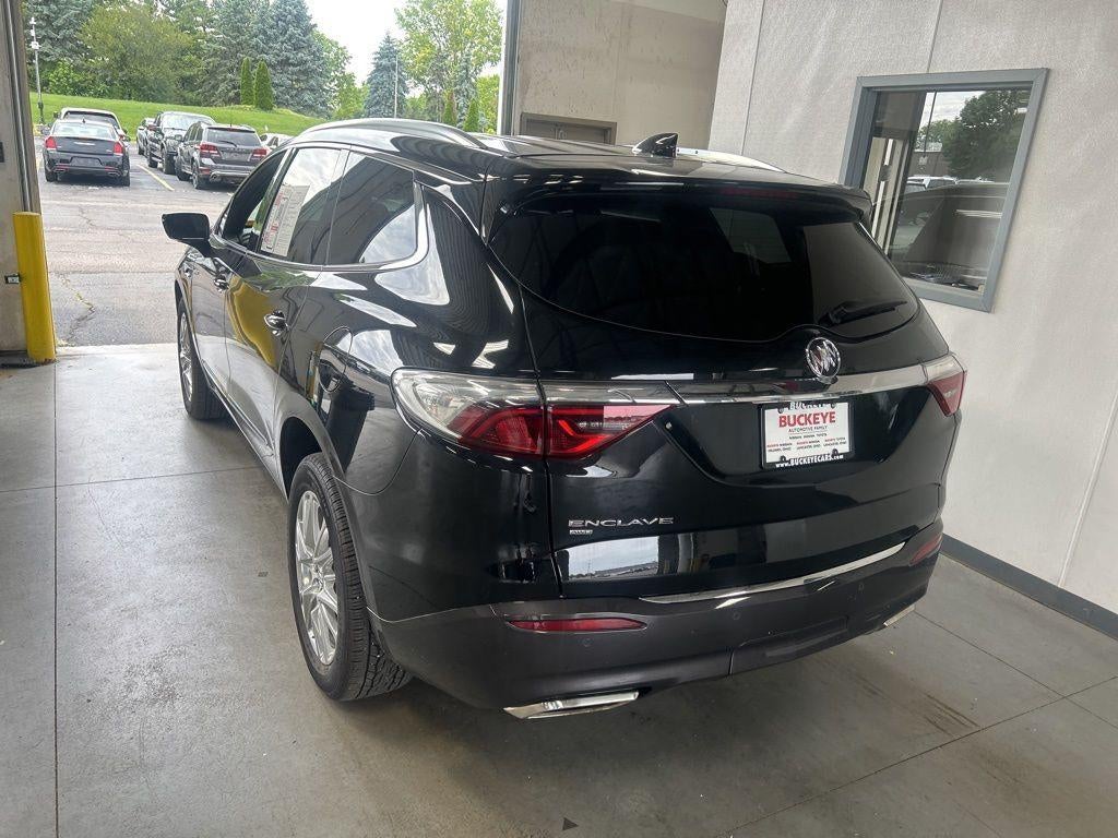2023 Buick Enclave Essence