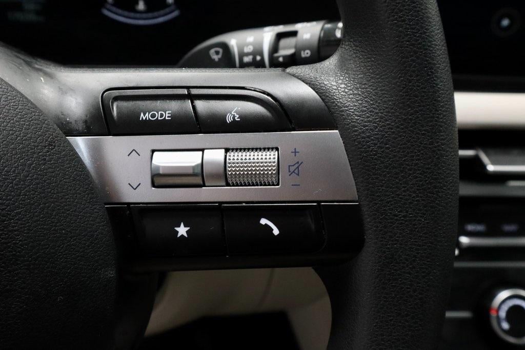 2025 Hyundai TUCSON SE