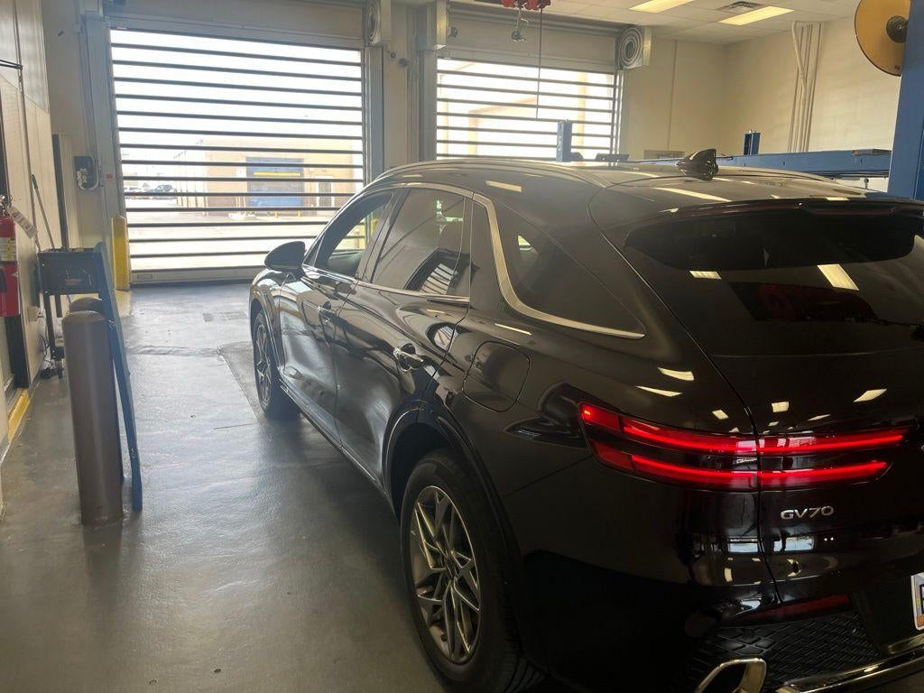 2024 Genesis GV70 2.5T Advanced