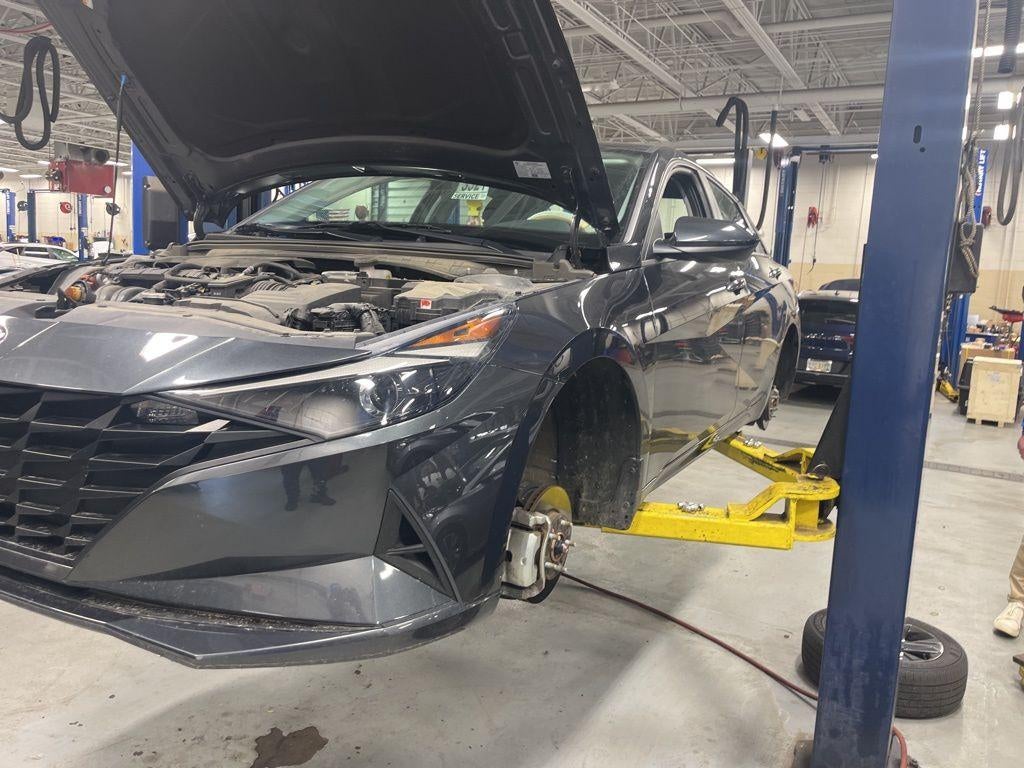 2022 Hyundai ELANTRA SEL