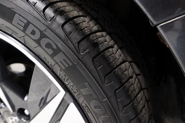 2022 Hyundai ELANTRA Limited