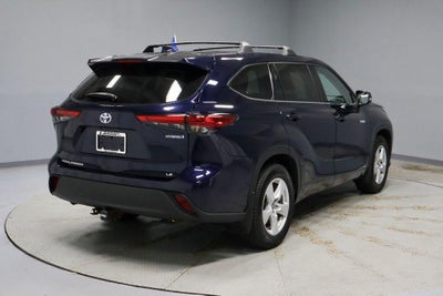 2020 Toyota Highlander LE