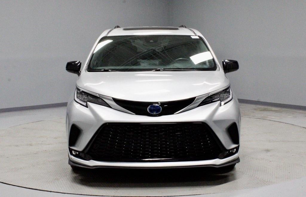 2022 Toyota Sienna XSE