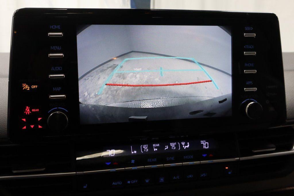 2022 Toyota Sienna XLE