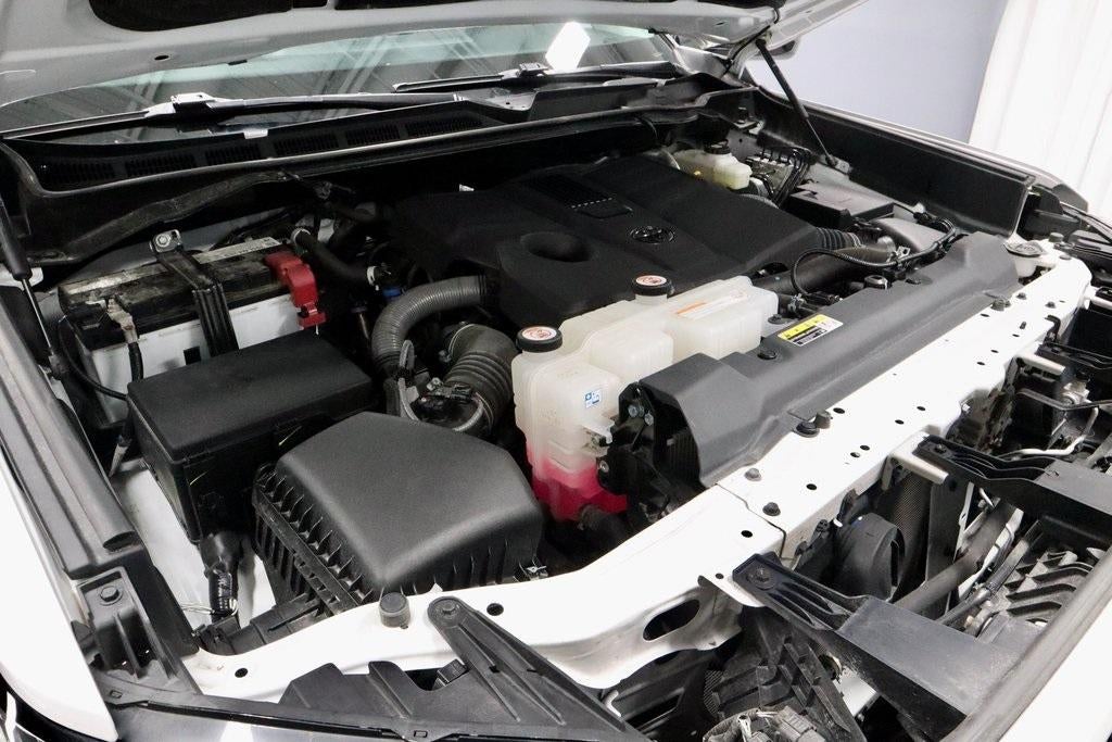 2023 Toyota Tundra 4WD SR5