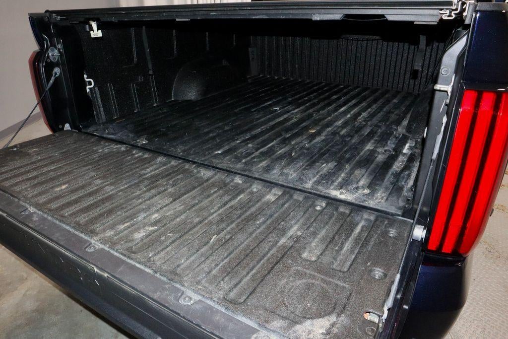 2025 Toyota Tundra 4WD SR5