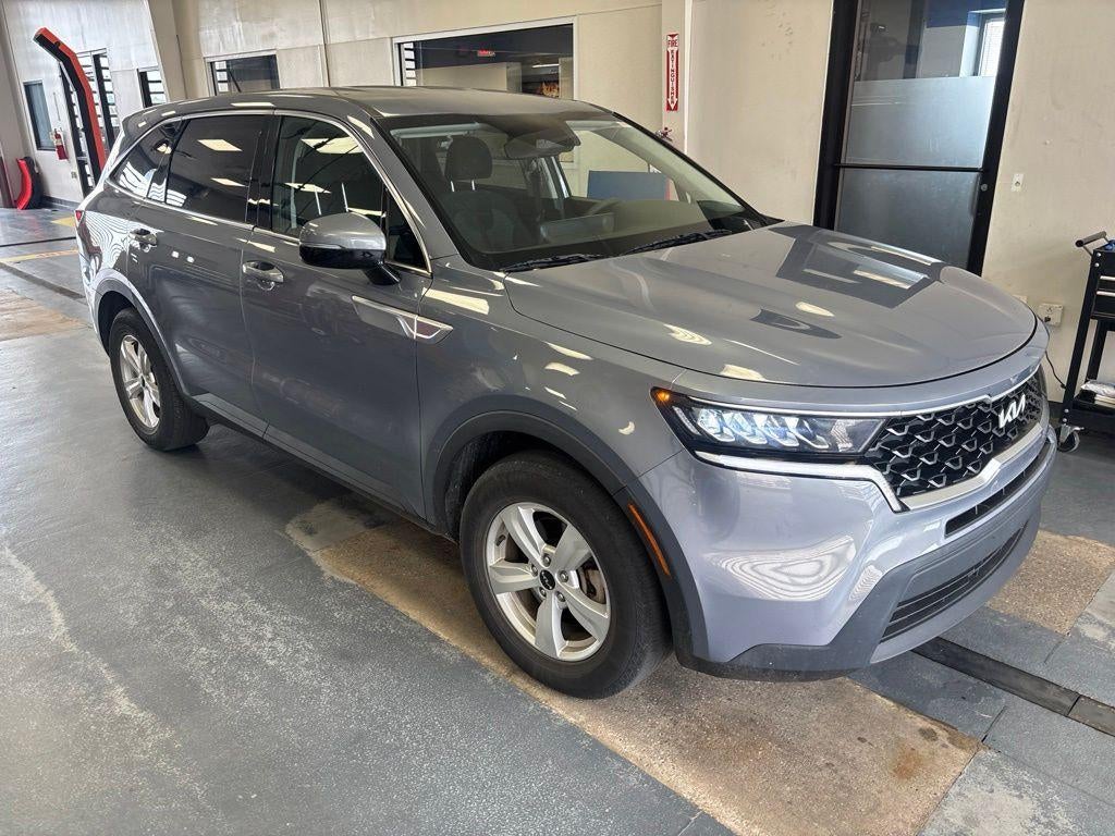 2022 Kia Sorento LX