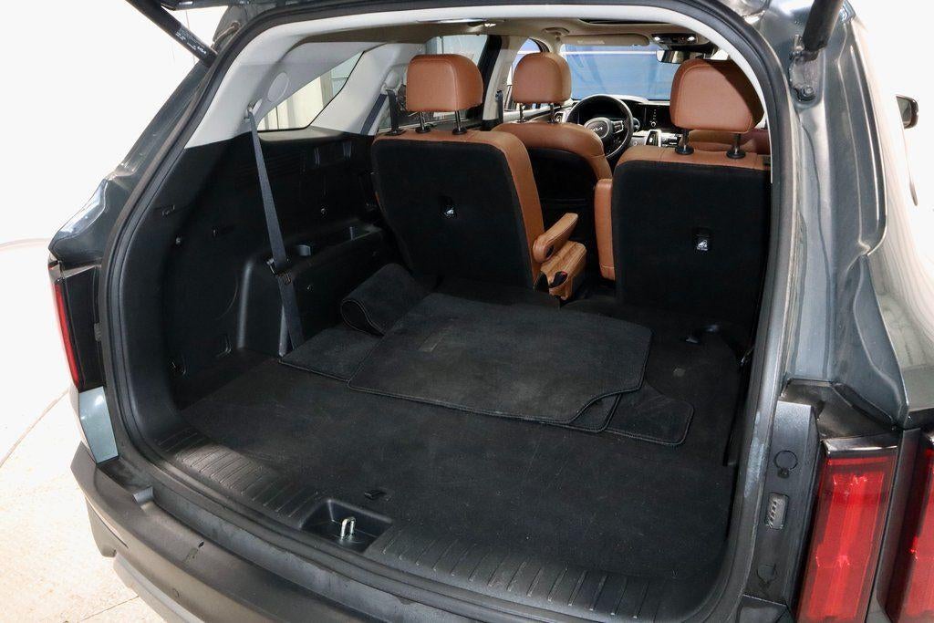 2023 Kia Sorento X-Line SX Prestige