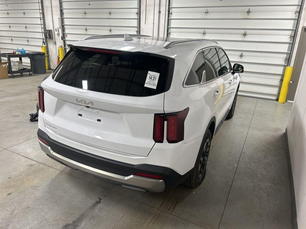 2025 Kia Sorento S