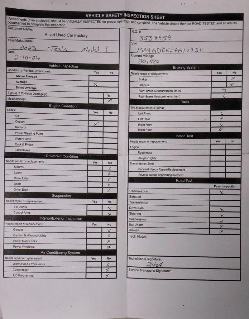 2023 Tesla Model Y Long Range