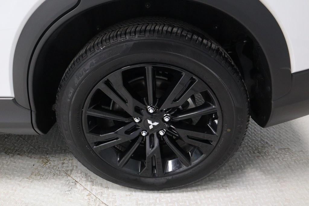 2024 Mitsubishi Eclipse Cross LE