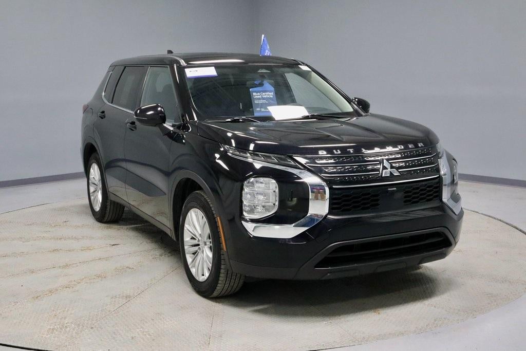 2024 Mitsubishi Outlander ES