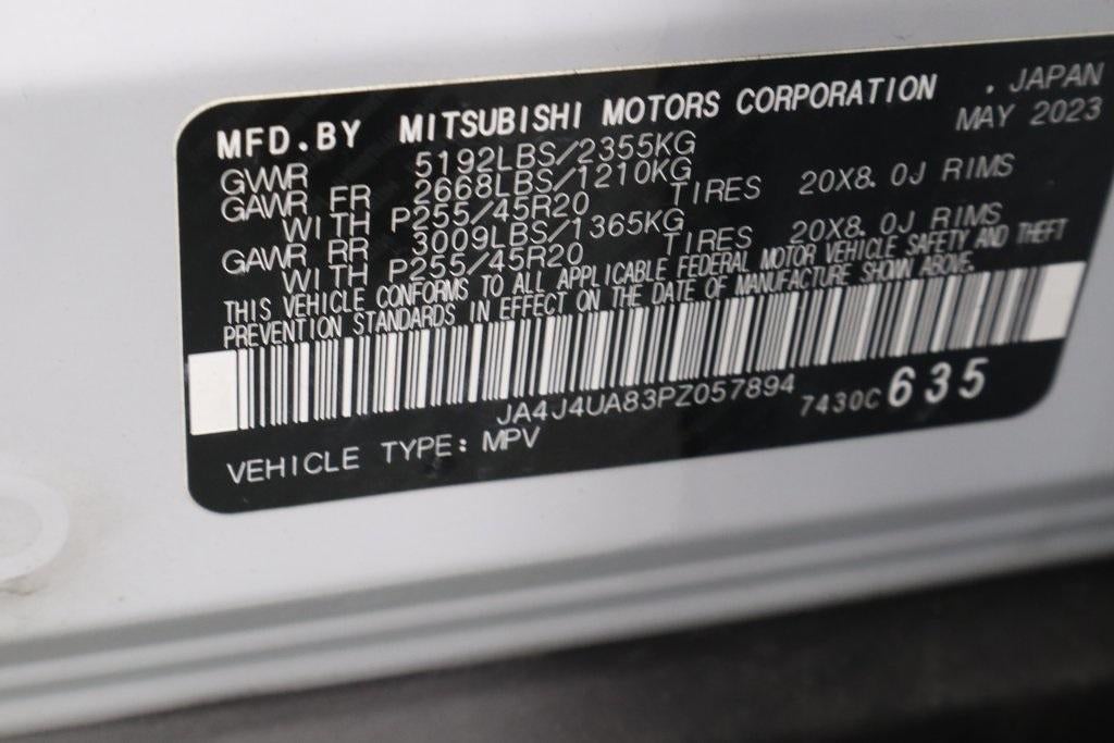 2023 Mitsubishi Outlander SE