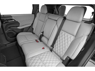 2023 Mitsubishi Outlander SEL