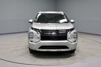 2024 Mitsubishi Outlander SEL