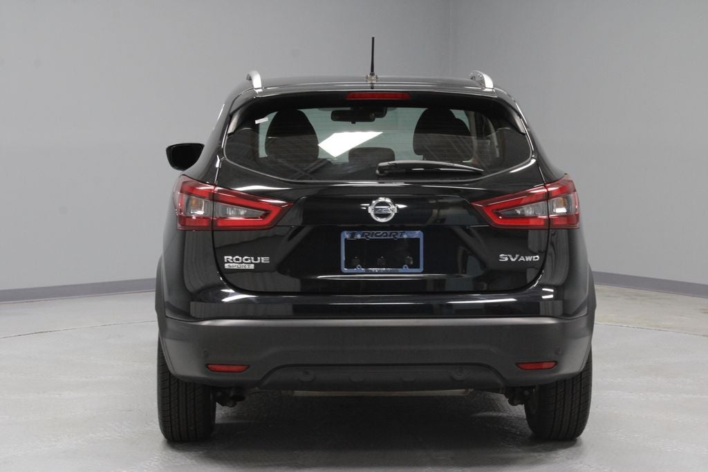 2022 Nissan Rogue Sport SV