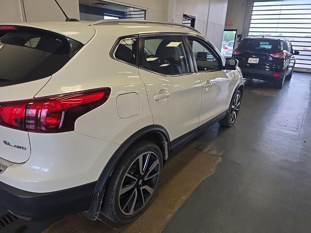 2017 Nissan Rogue Sport SL