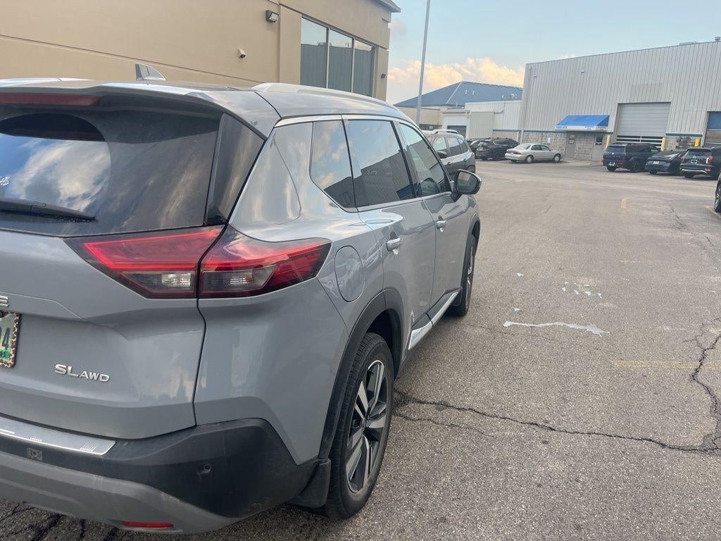 2021 Nissan Rogue SL