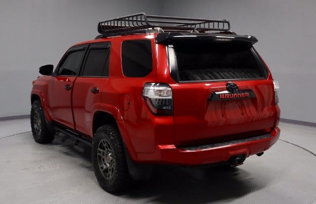 2020 Toyota 4Runner Venture