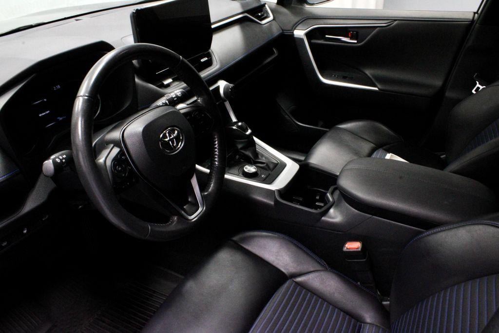 2023 Toyota RAV4 XSE