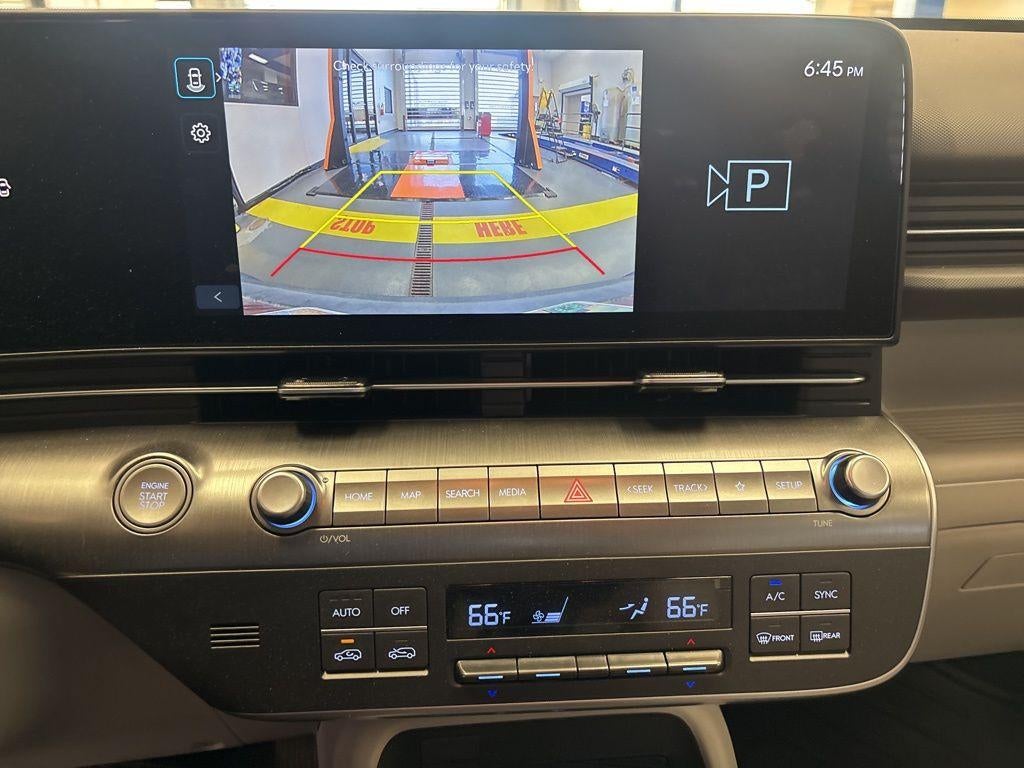 2025 Hyundai KONA SEL