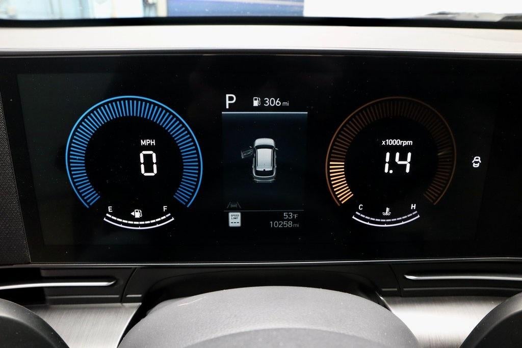 2025 Hyundai KONA SEL