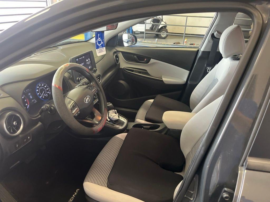2023 Hyundai KONA SE