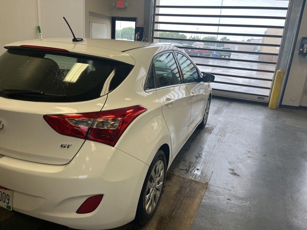 2017 Hyundai ELANTRA GT Base