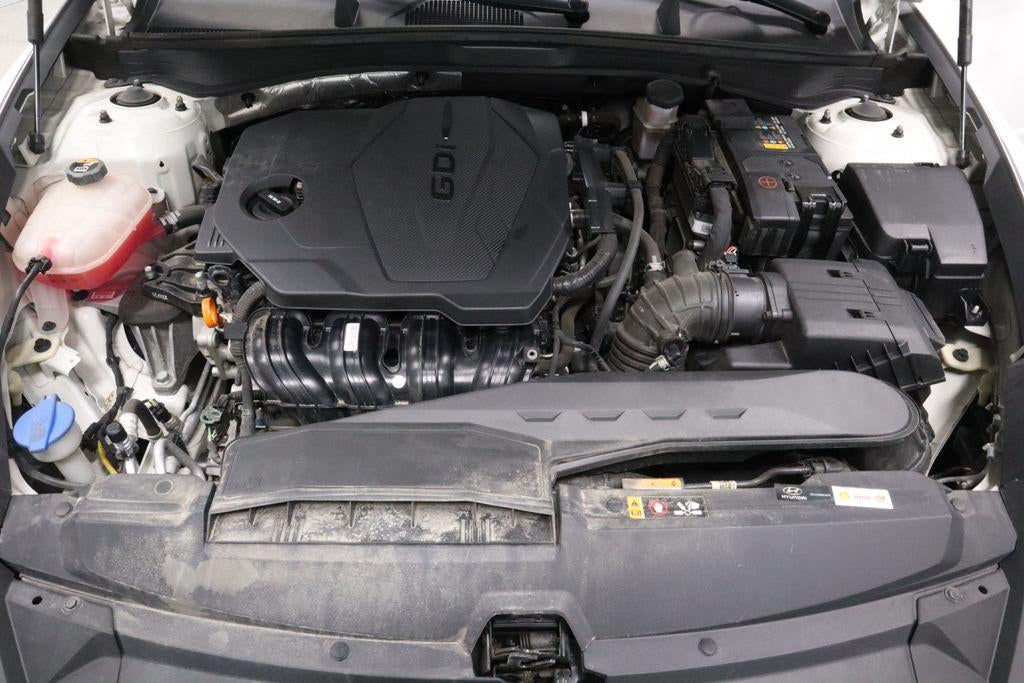 2023 Hyundai SONATA SE