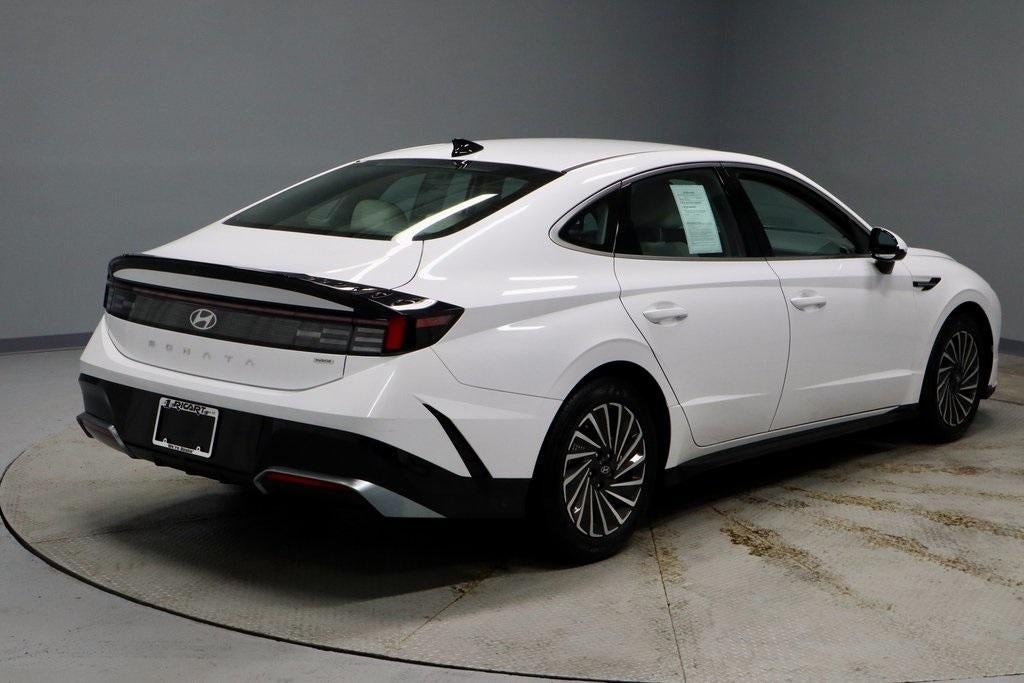 2025 Hyundai SONATA Hybrid SEL