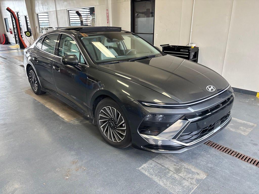 2025 Hyundai SONATA Hybrid Limited