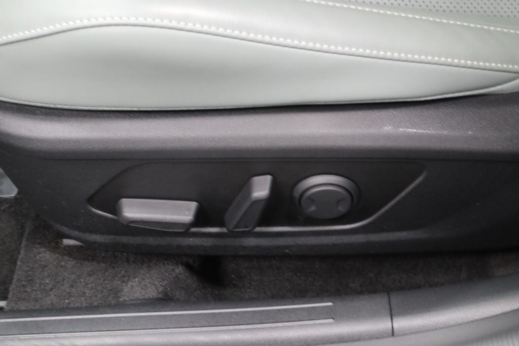 2024 Hyundai ELANTRA Hybrid Limited