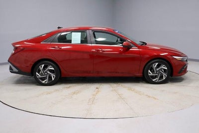 2025 Hyundai ELANTRA SEL Convenience