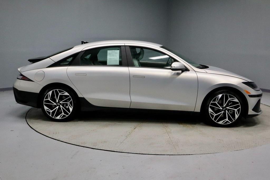 2024 Hyundai IONIQ 6 SEL