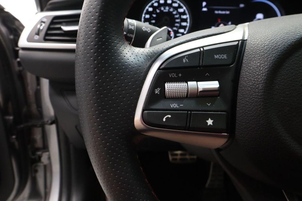 2023 Genesis G70 2.0T Sport Prestige