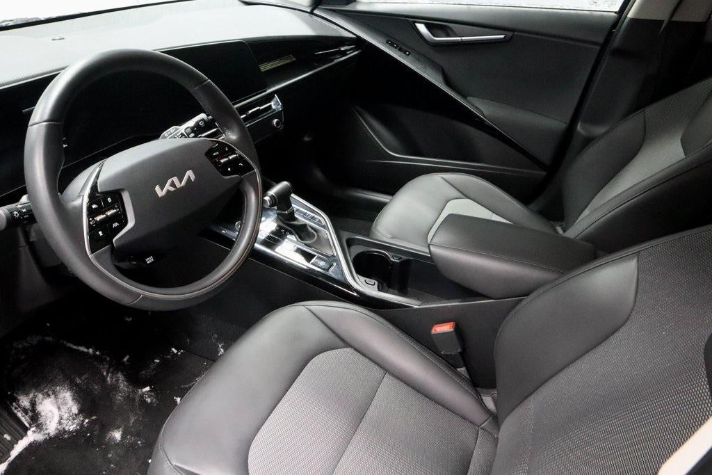 2023 Kia Niro EX