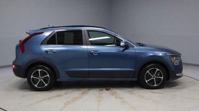 2025 Kia Niro EX